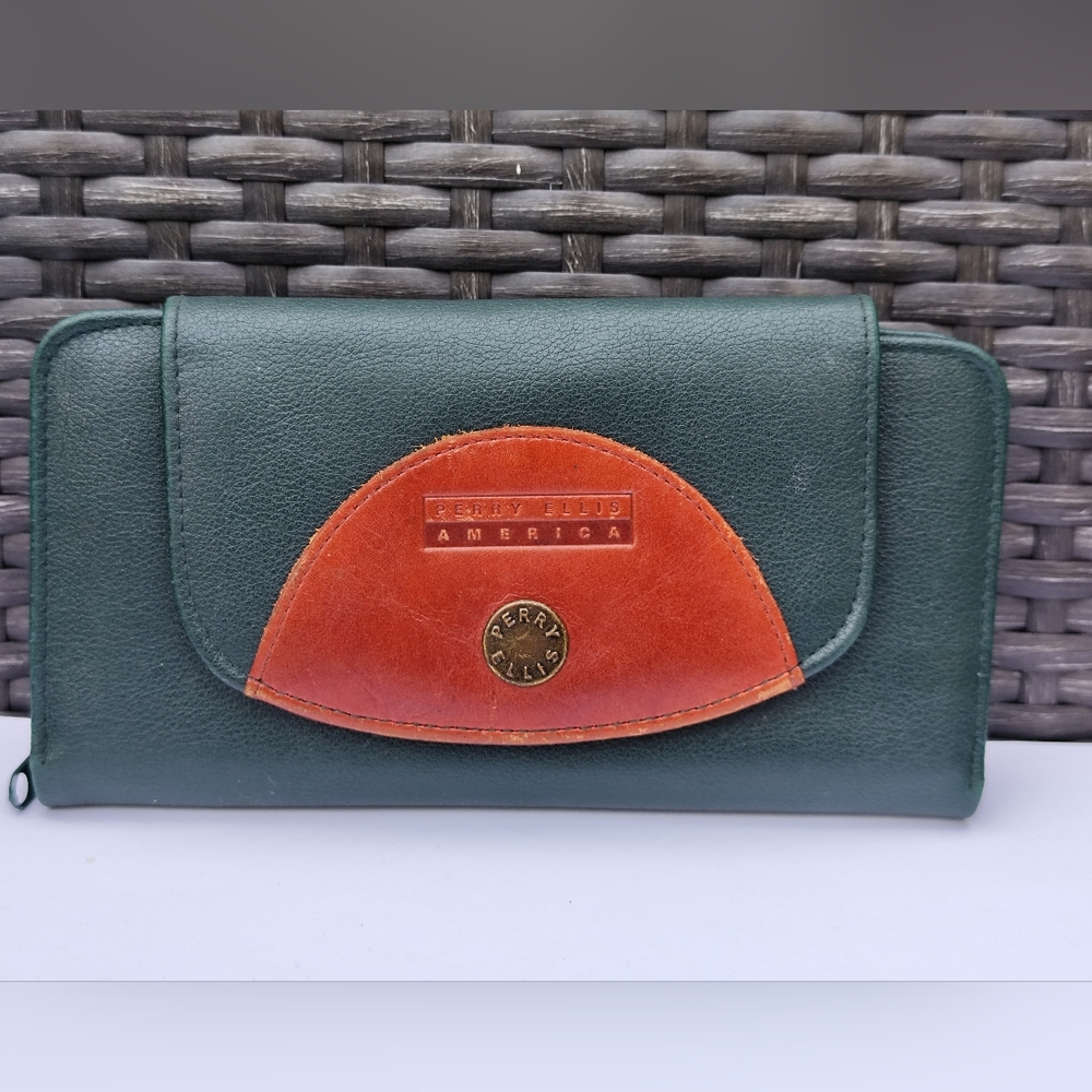 Perry Ellis America Green and Red Tri-fold Wallet